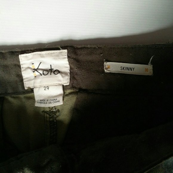 Urban Outfitters Koto camo jeans pants 29 - Picture 9 of 15